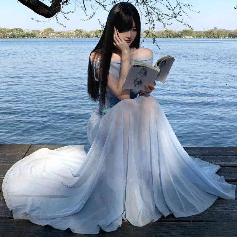 法式气质设计感露肩网纱长裙连衣裙女装夏季海边度假风收腰包臀裙