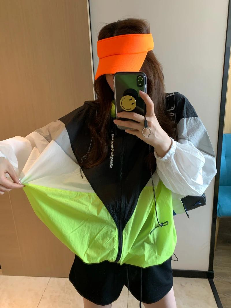 现货女装荧光黄绿色防晒服衣冲锋衣