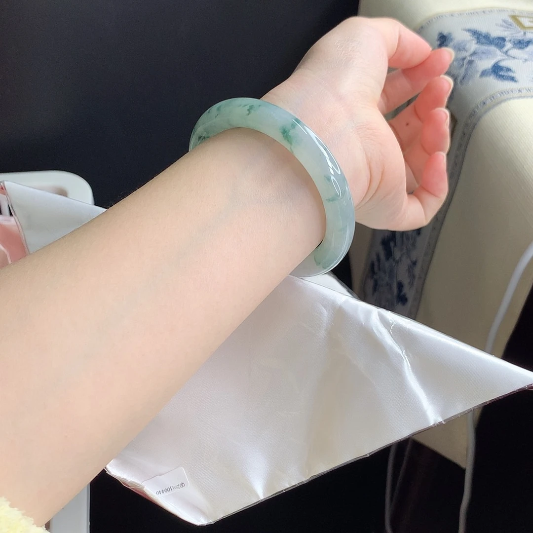 未镶嵌手镯翡翠（35号）（圆条）