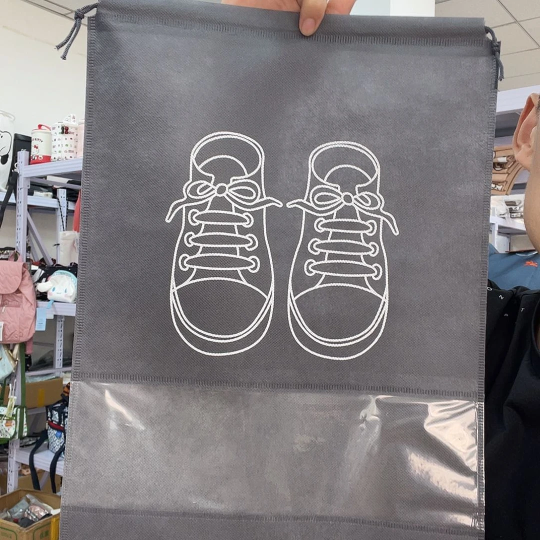 PU化妆包等各种产品和