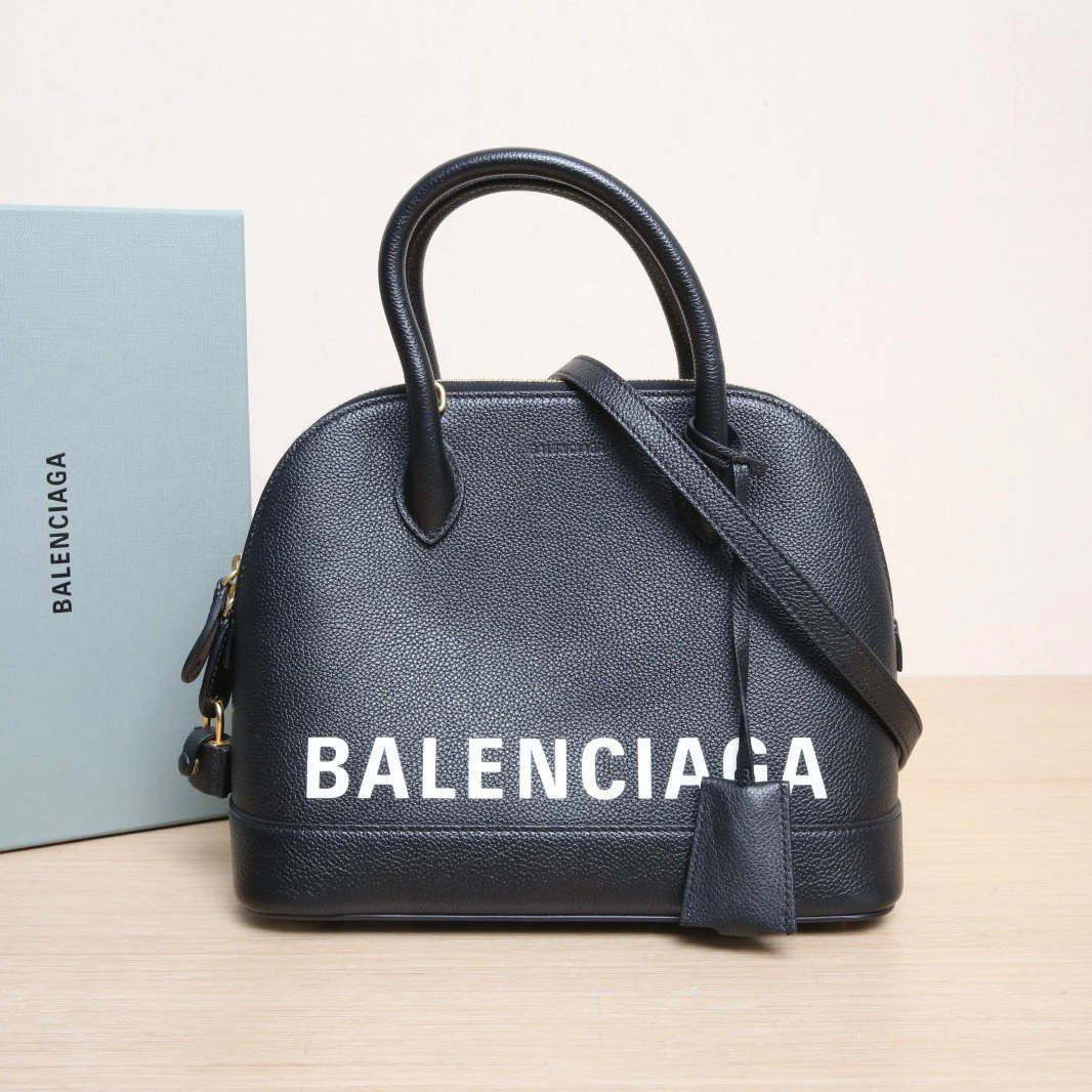 99新 Balenciaga/巴黎世家 黑色 皮革 斜跨贝壳包 25CMP215054558