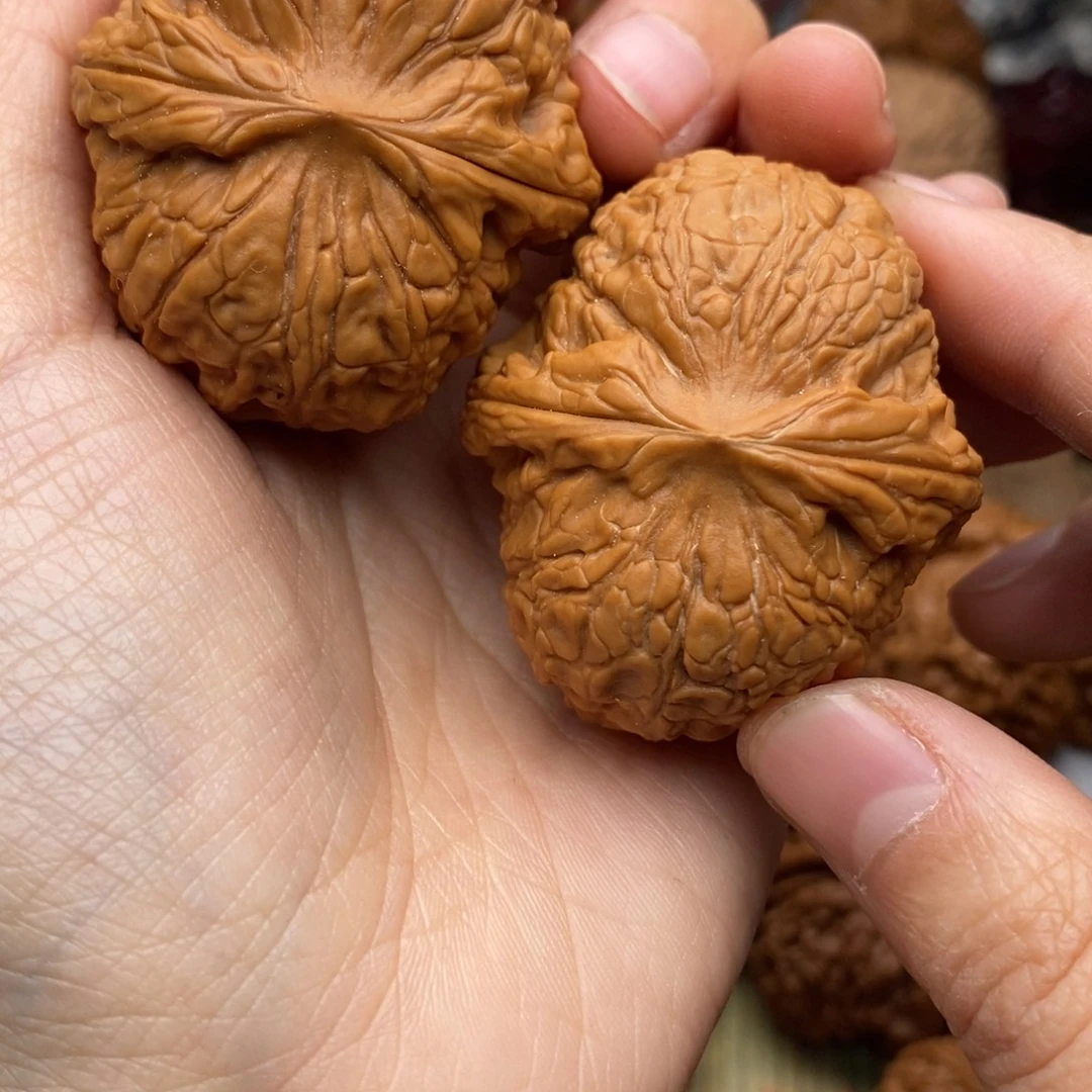 文玩核桃把件708号41.46全团圆