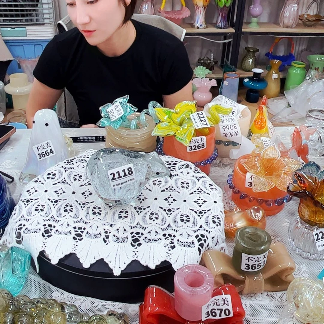 2118熊 家悦琉璃工艺品