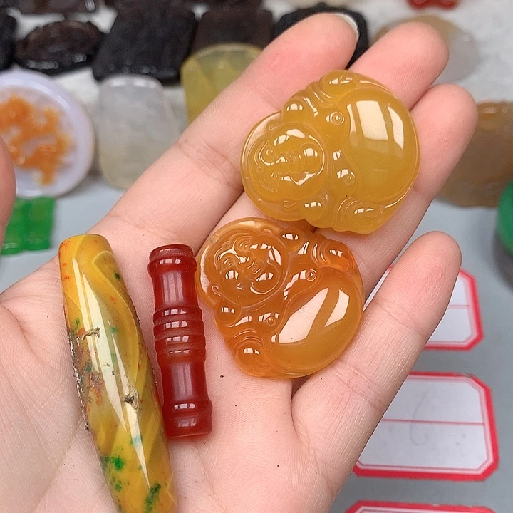 玛瑙/玉髓颈饰未镶嵌