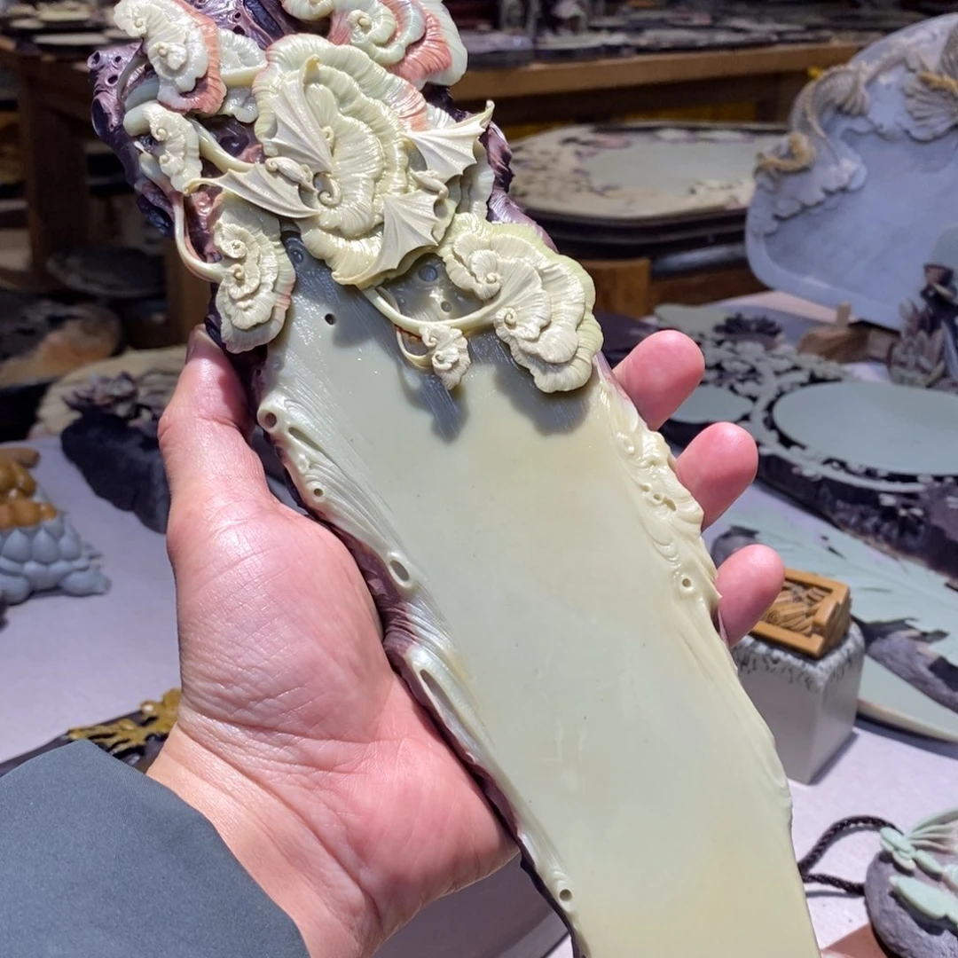 紫袍玉带石老料灵芝香茶摆件作品