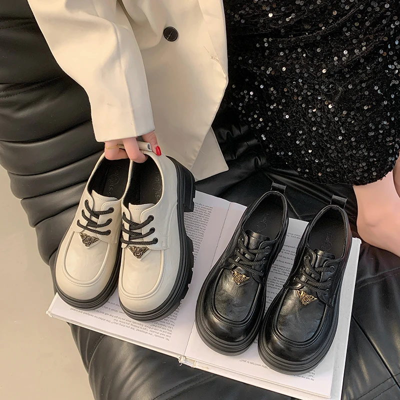 厚底乐福鞋女2025春季新款英伦风白色小皮鞋系带圆头小个子增高