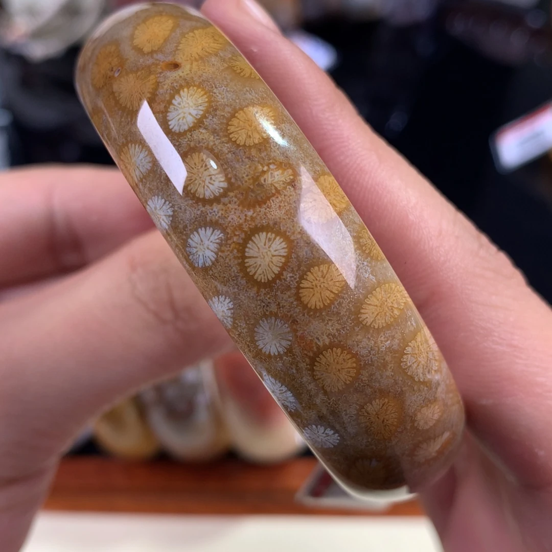 硅化珊瑚（珊瑚玉）未镶嵌吊坠(赠链)36号金皮花花58圈