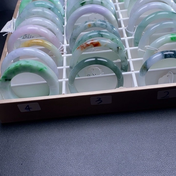 定制翡翠翡翠手镯未镶嵌