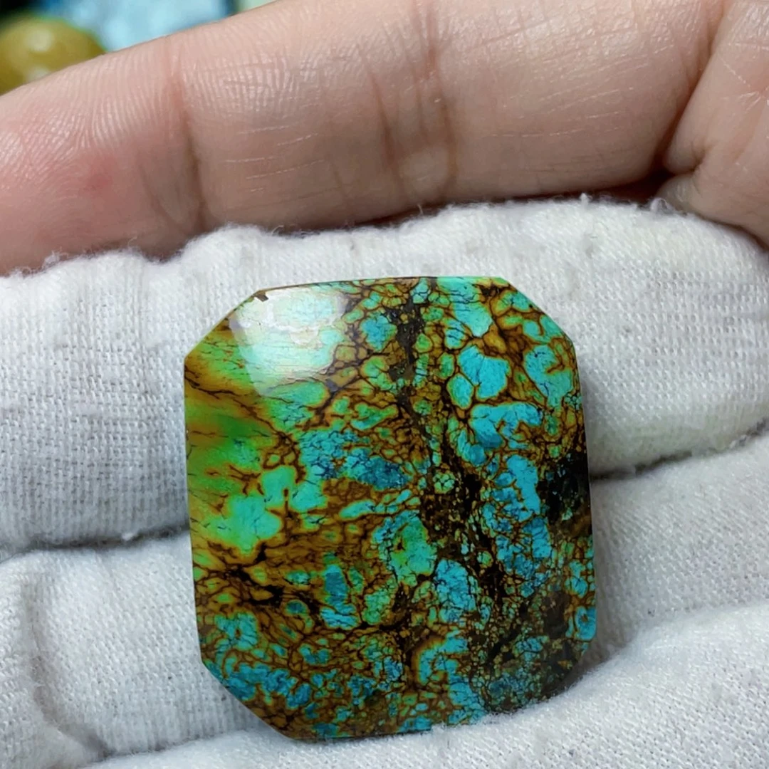 绿松石未镶嵌配饰