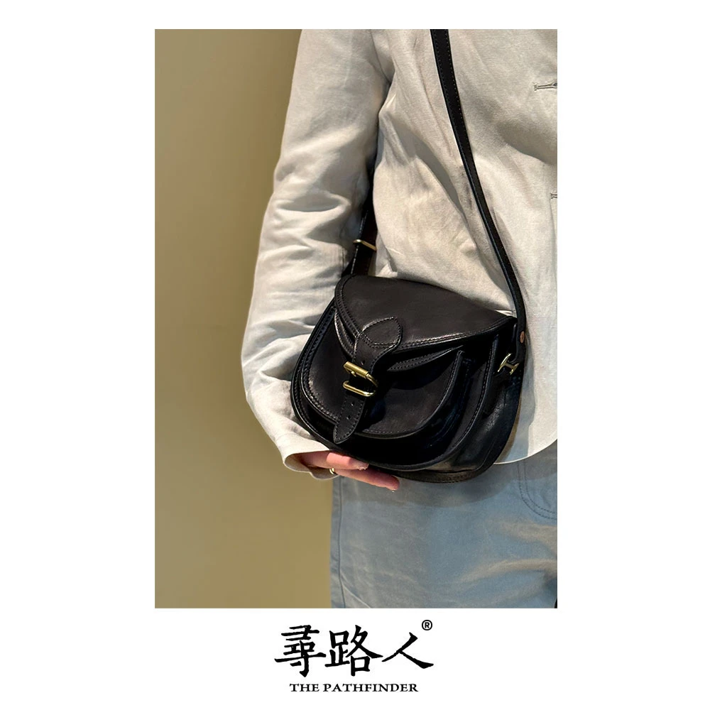 寻路人休闲百搭简约气质女士男士牛皮单肩斜挎包双眼皮