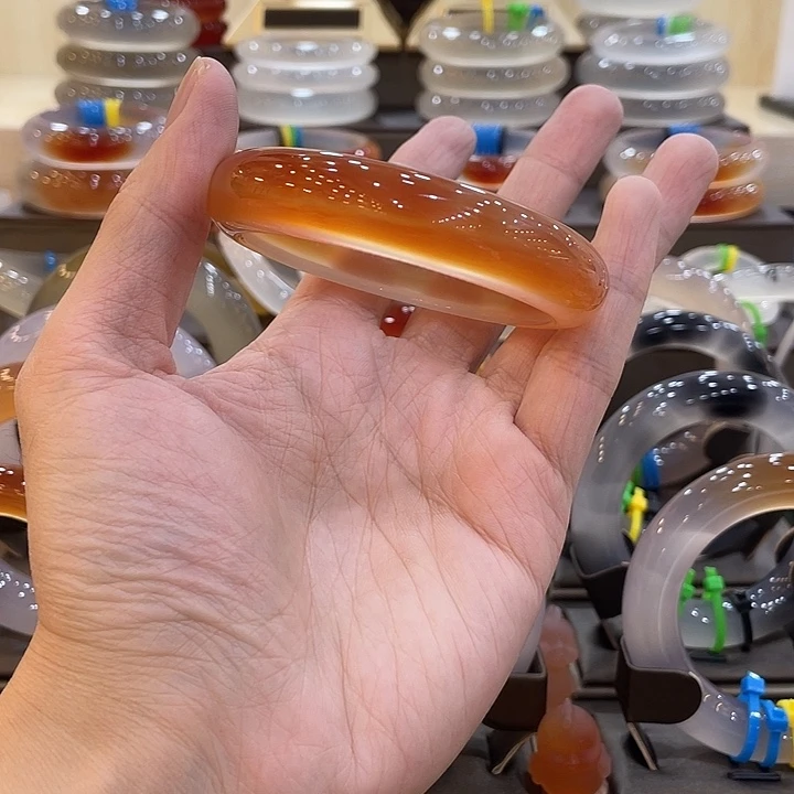 玛瑙/玉髓未镶嵌手镯6