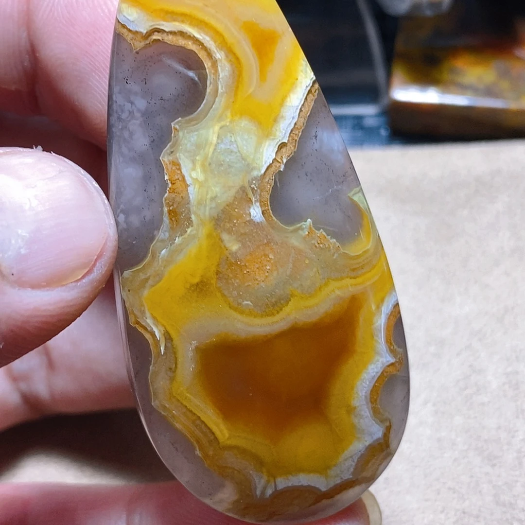 未镶嵌颈饰玛瑙/玉髓网****块