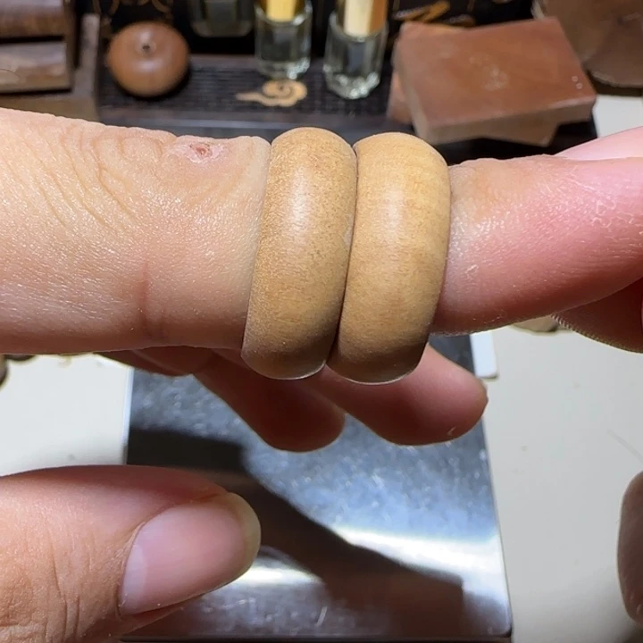 老山檀香小指环奶香