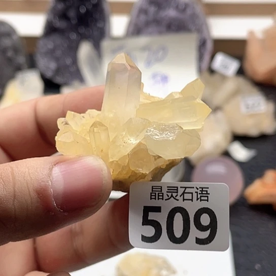 未镶嵌水晶大型摆件（非配饰）