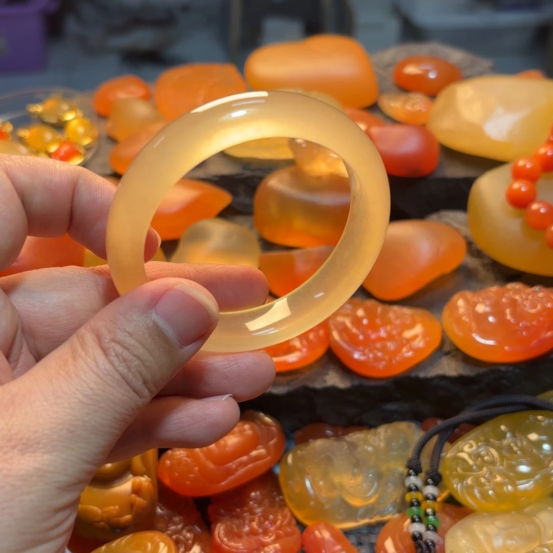 石英质玉手镯未镶嵌用****2