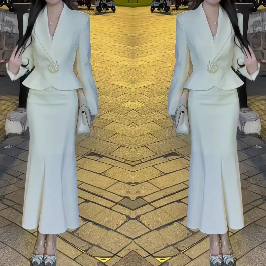 高端时尚爆款套装裙2025年春新款气质名媛西装翻领短款外套鱼尾裙