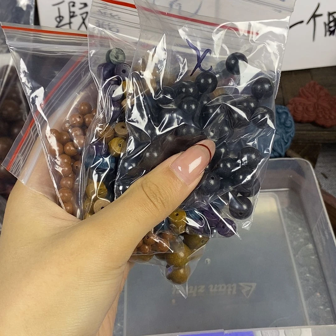 泥塑x***r0.6桂花多宝药片1.2栀子1.0黑美人瑕3