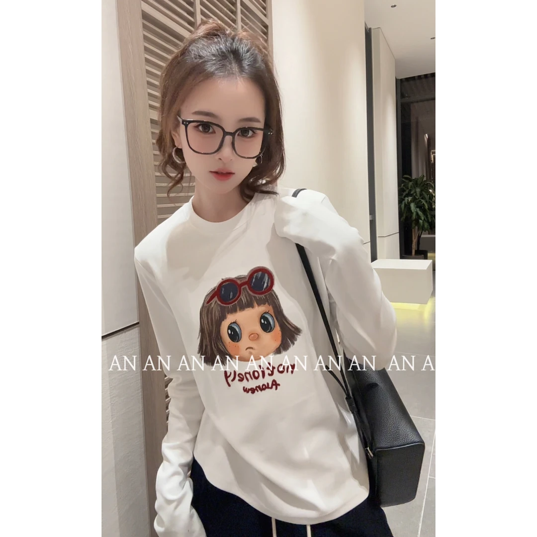 C08552韩系减龄宽松慵懒趣味短发女孩字母印花圆领打底衫