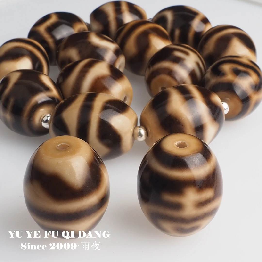 巨型达洛自由！硬漏巴西瓷白渗透台工黑金条纹天珠玛瑙22mm仅395颗