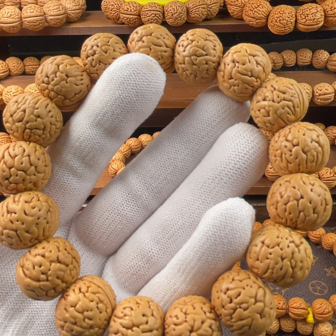 桃核吊坠肌肉苹果