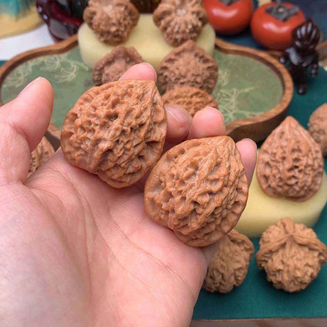 把件文玩核桃十三鸡37.5