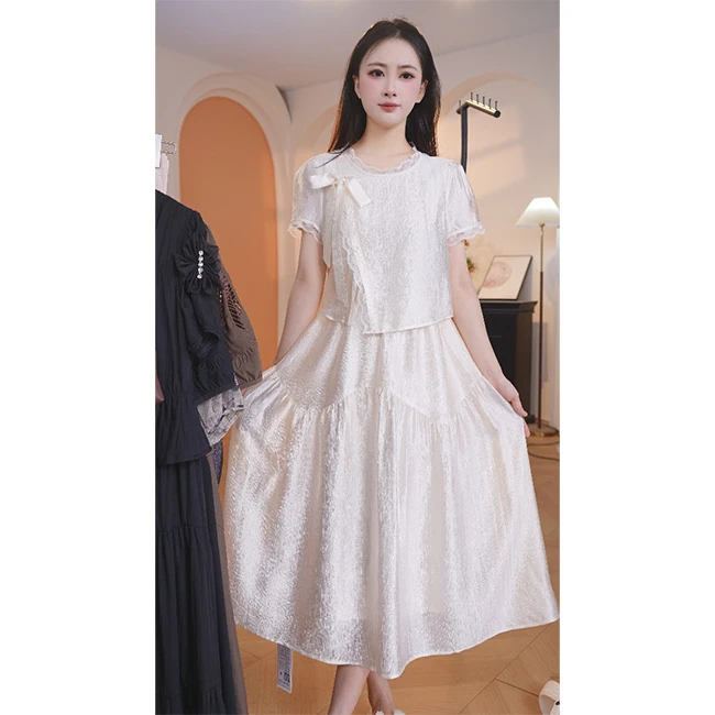 L8856   2025年夏季新款时尚气质清新假两件宽松显瘦中长款连衣裙