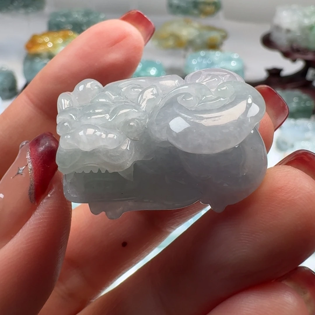 定制翡翠未镶嵌貔貅
