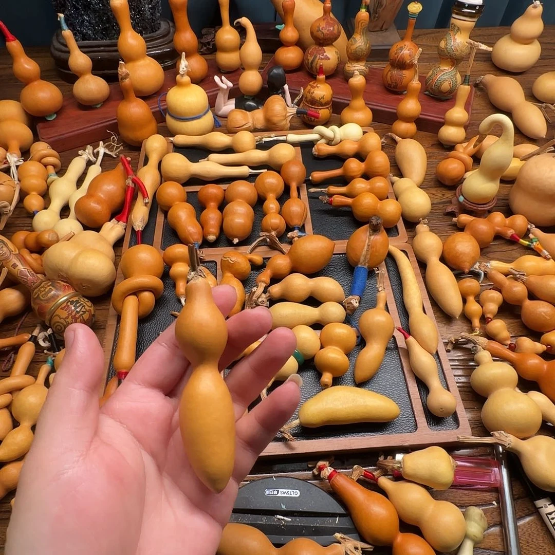 L****有机玻璃刀肚手把爆头蚂蚁葫芦摆件