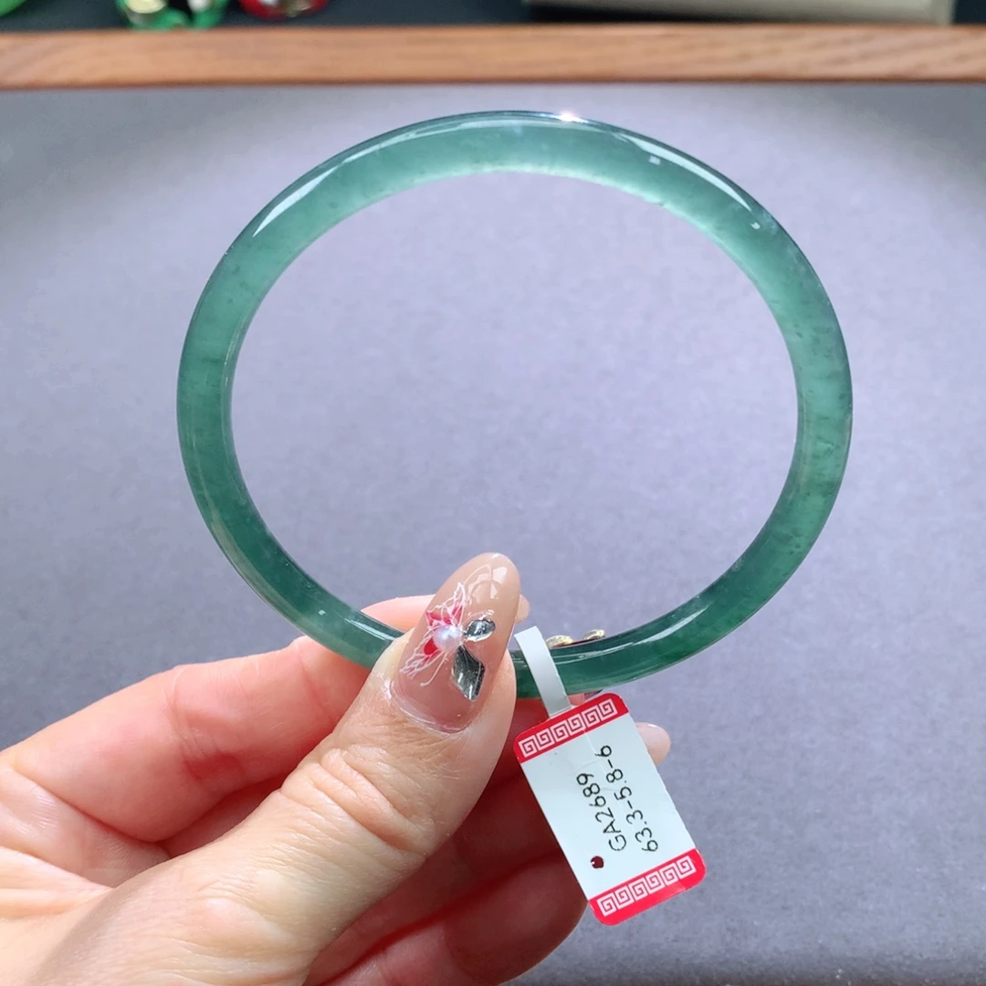 翡翠手镯未镶嵌天然翡翠手镯叮当镯