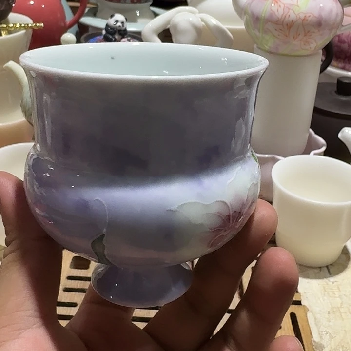劳****瑕疵茶具，介意勿拍