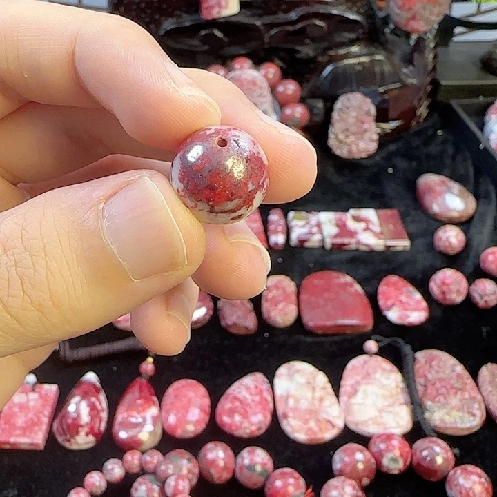 天然辰砂天然朱砂原石