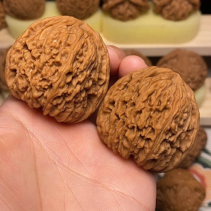 吊坠文玩核桃43蜜纹南疆