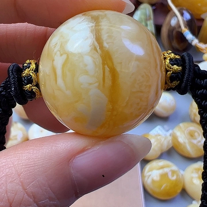 未镶嵌颈饰蜜蜡蜜蜡