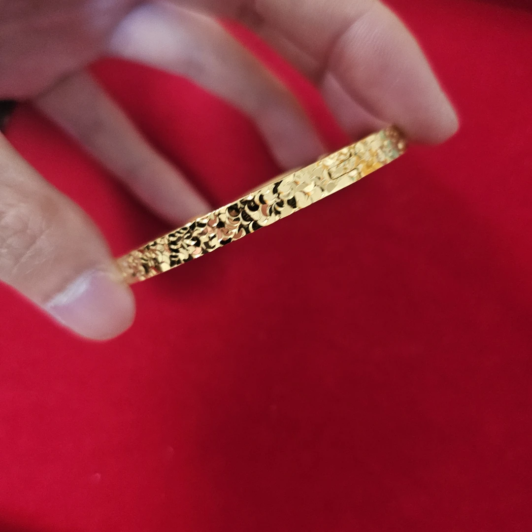 H054-云尚重工碎冰冰手镯