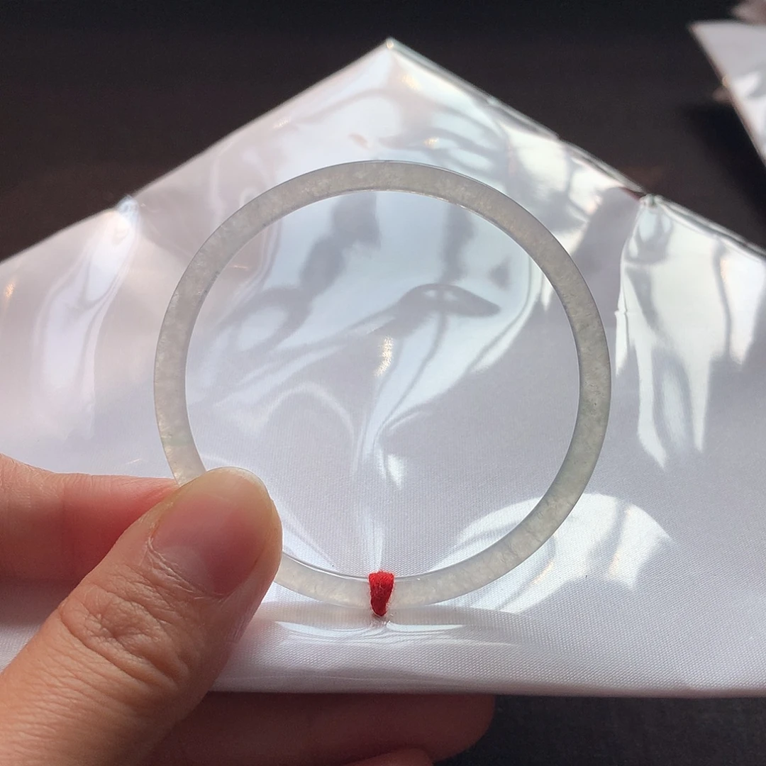 翡翠未镶嵌手镯50完美