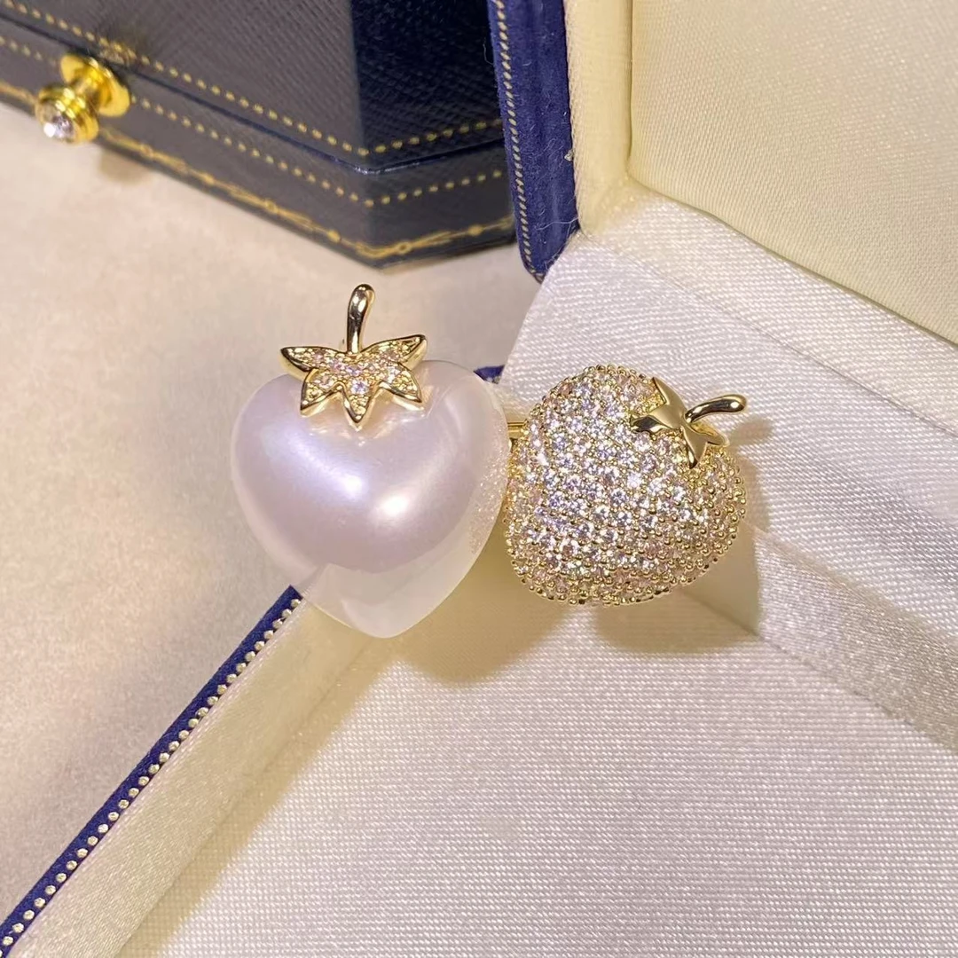 铜合金胸针 【金色草莓】轻奢时尚简约百搭精致精美经典小巧5063