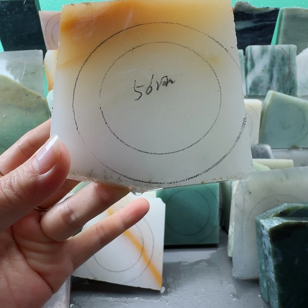 定制石英质玉手镯定制