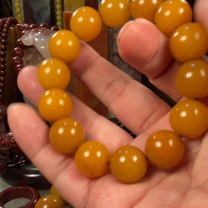 石英质玉手串未镶嵌蝶*花