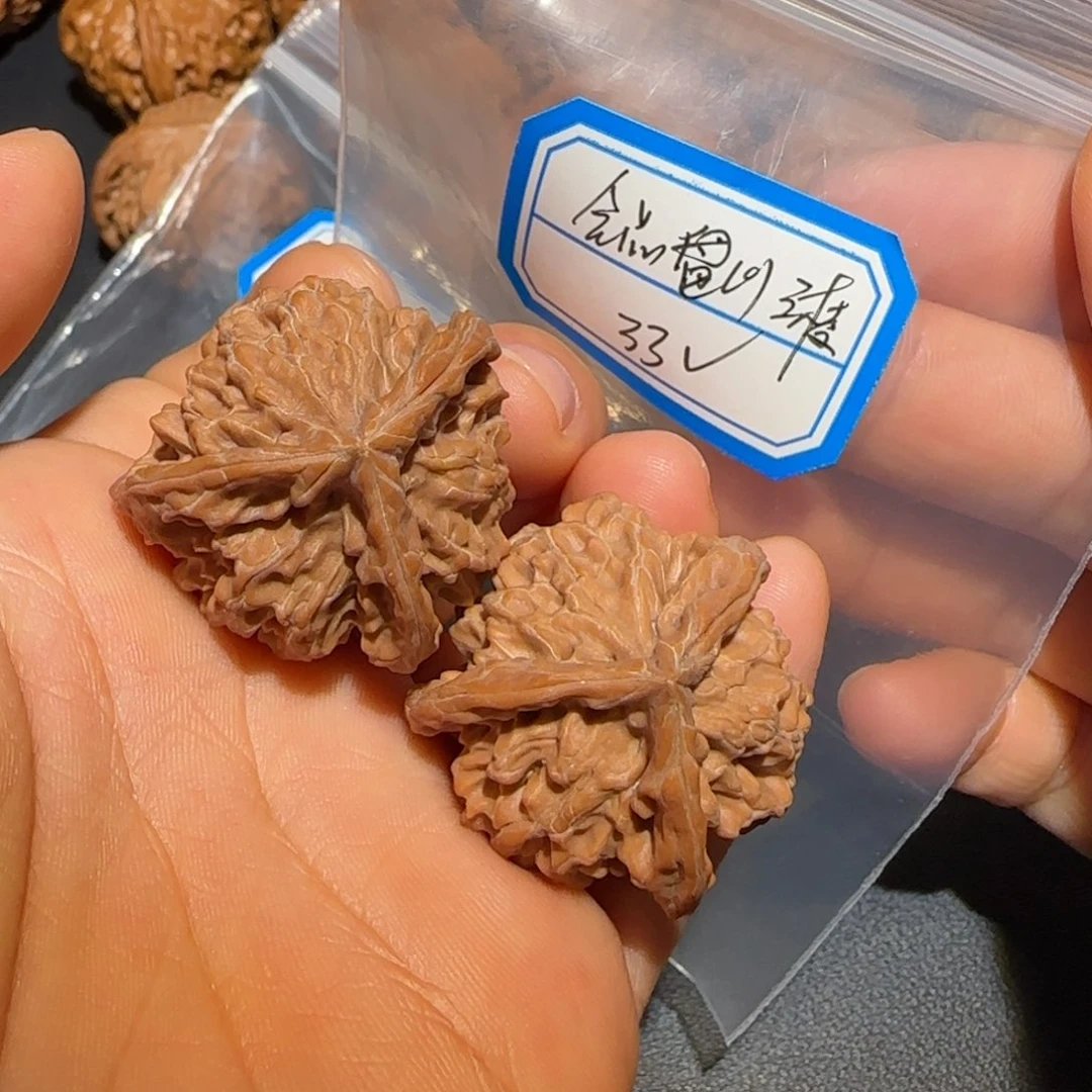 把件文玩核桃飞飞飞飞
