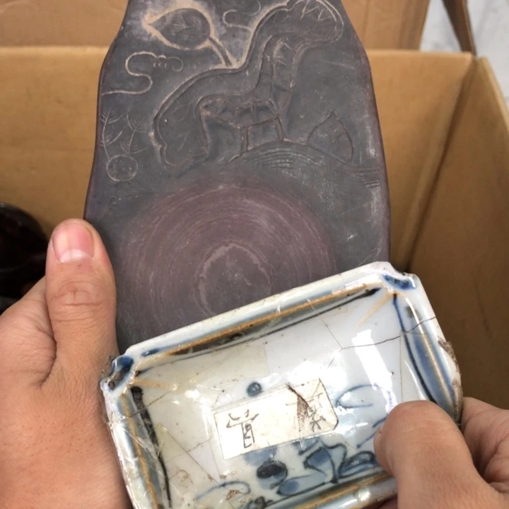 陶瓷孤品单件车里拍