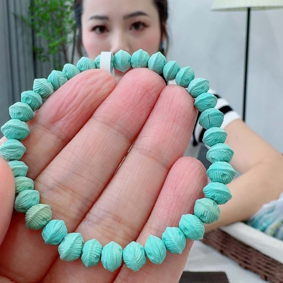 未镶嵌绿松石珠宝奇石