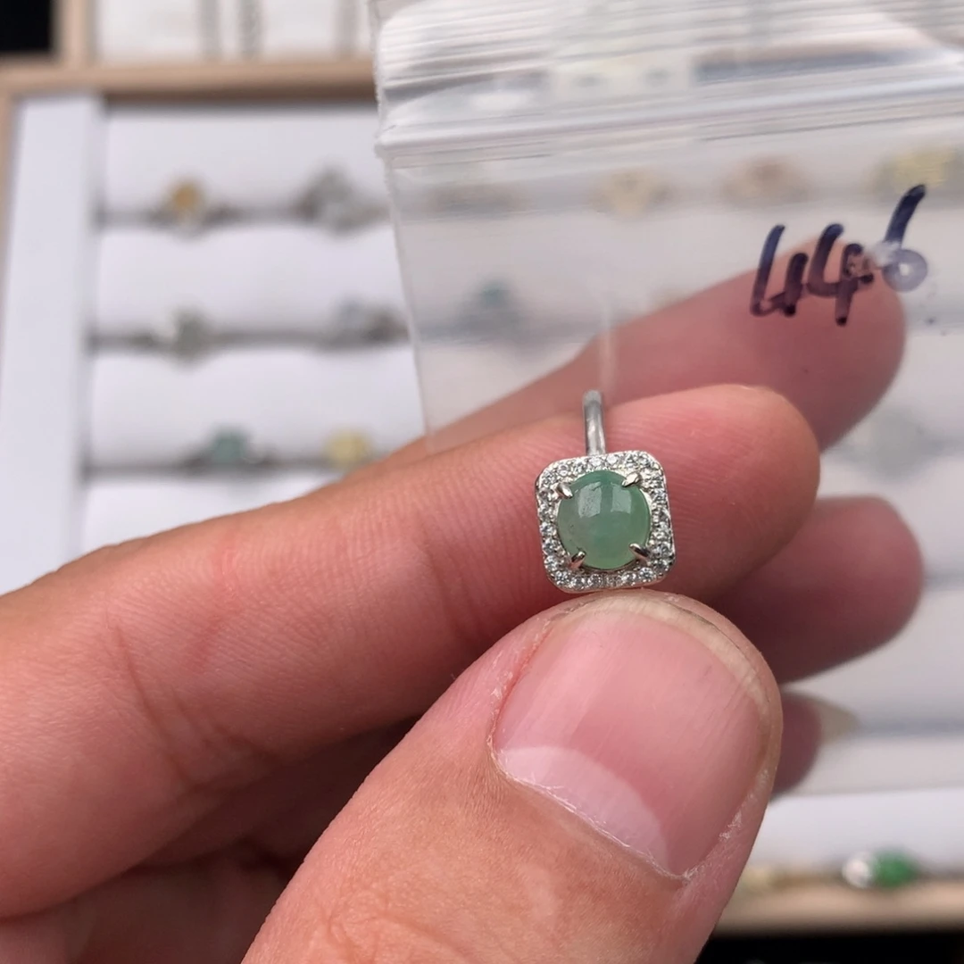 翡翠未镶嵌戒圈446