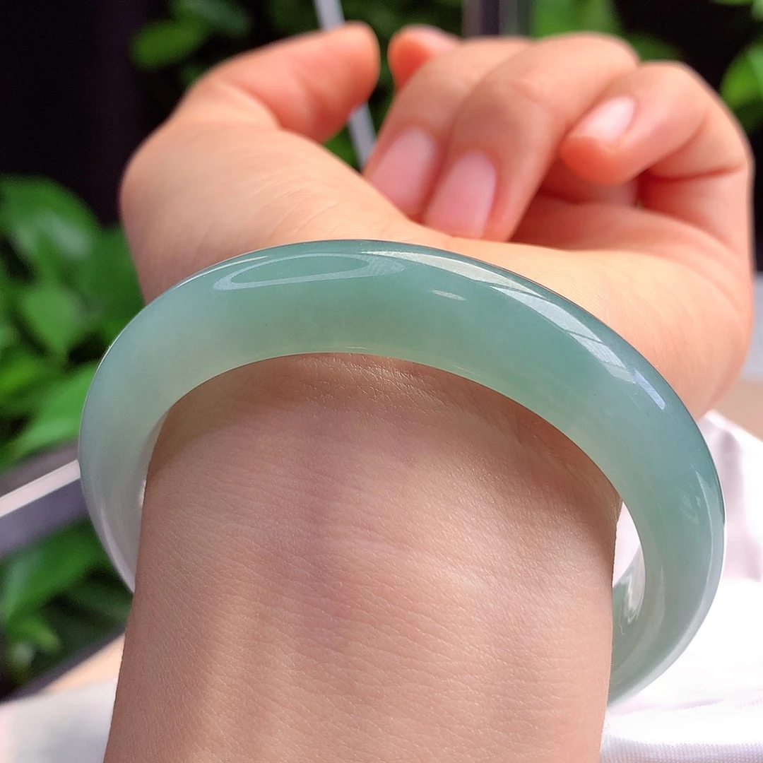 未镶嵌手镯翡翠53-54圈口完美湖水绿11号