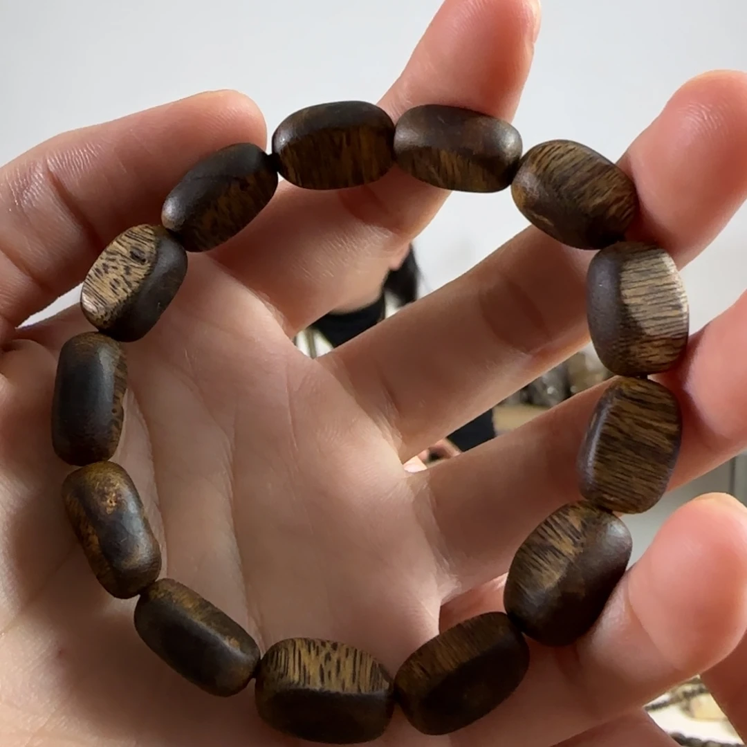 我****奇楠沉香手串卡1.0 8g发一