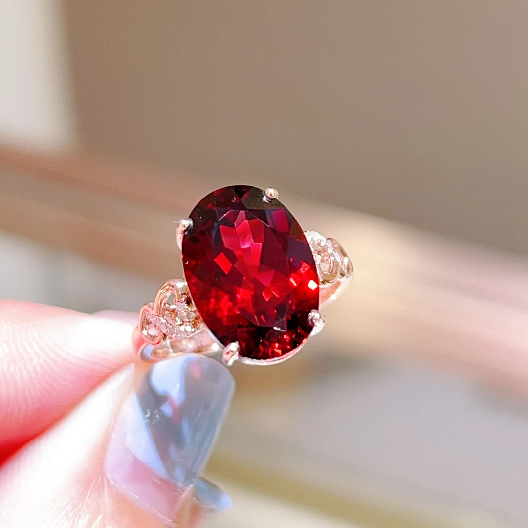 7.84ct 18k玫瑰金镶嵌石榴石戒指 2850