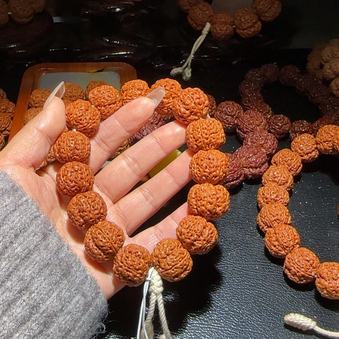 天***吊坠金刚菩提21梁