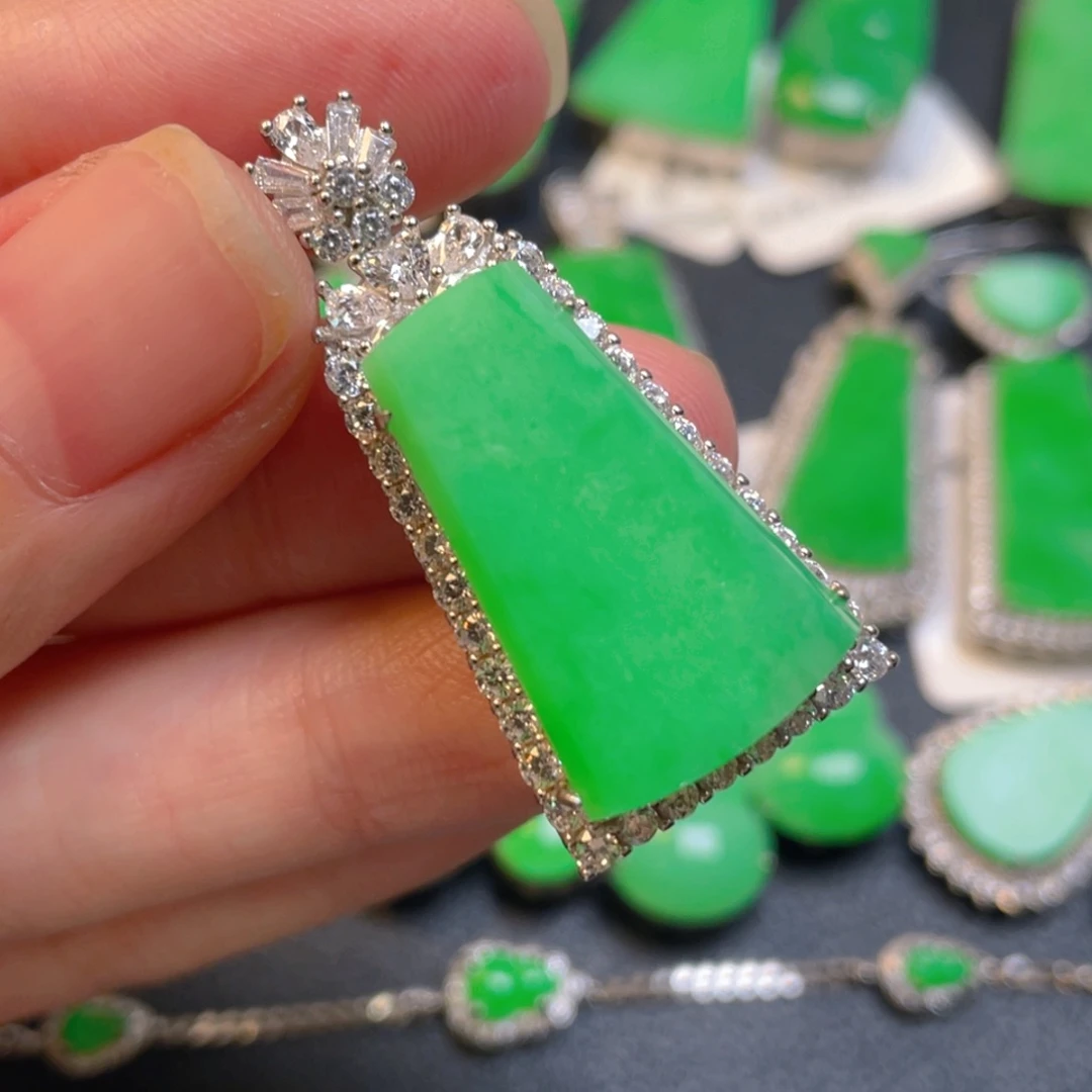 吊坠(不含链)银S925镶嵌翡翠