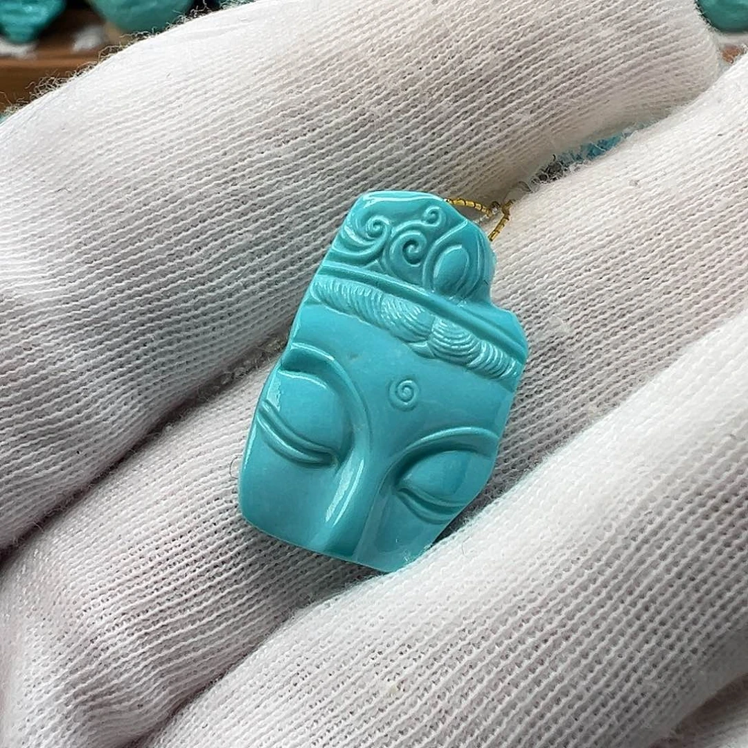 绿松石配饰未镶嵌
