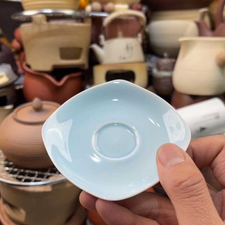 陶摆件他是真的有那么一点帅