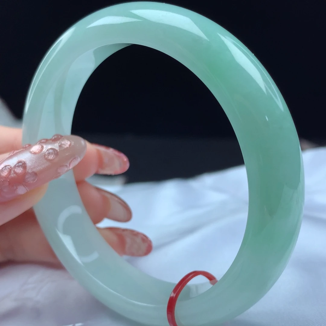 未镶嵌手镯翡翠97010,